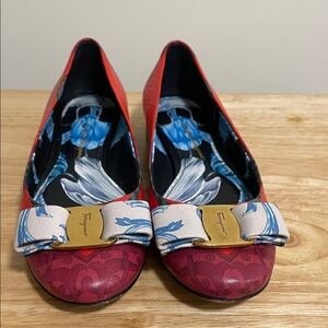 Salvatore Ferragamo Varina Fantasy Flats 6B